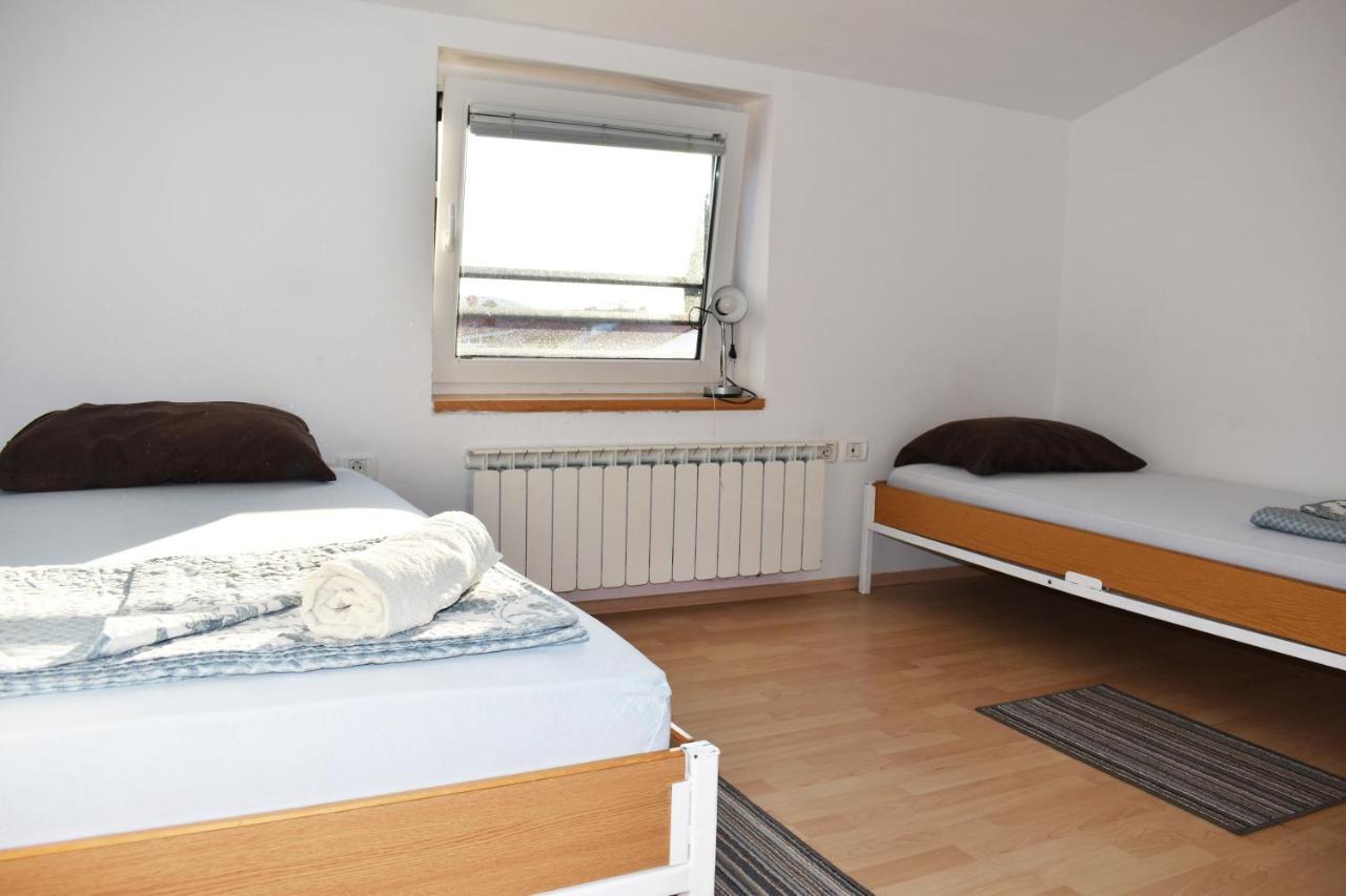 Rooms Busija Izola Εξωτερικό φωτογραφία