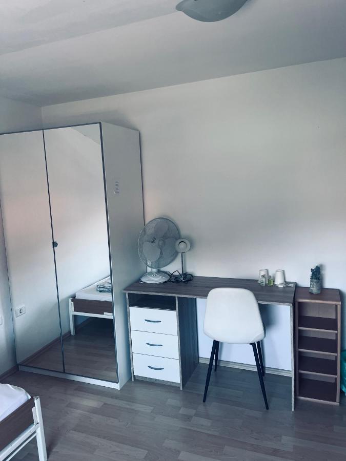 Rooms Busija Izola Εξωτερικό φωτογραφία
